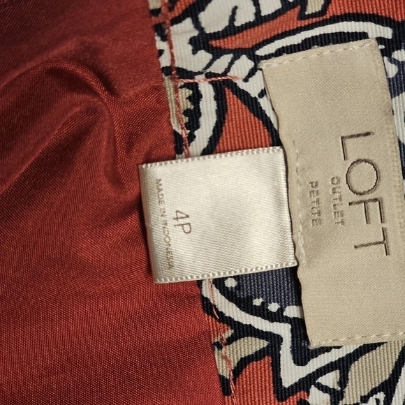 Loft Skirt Sz 4P - Picture 11 of 11